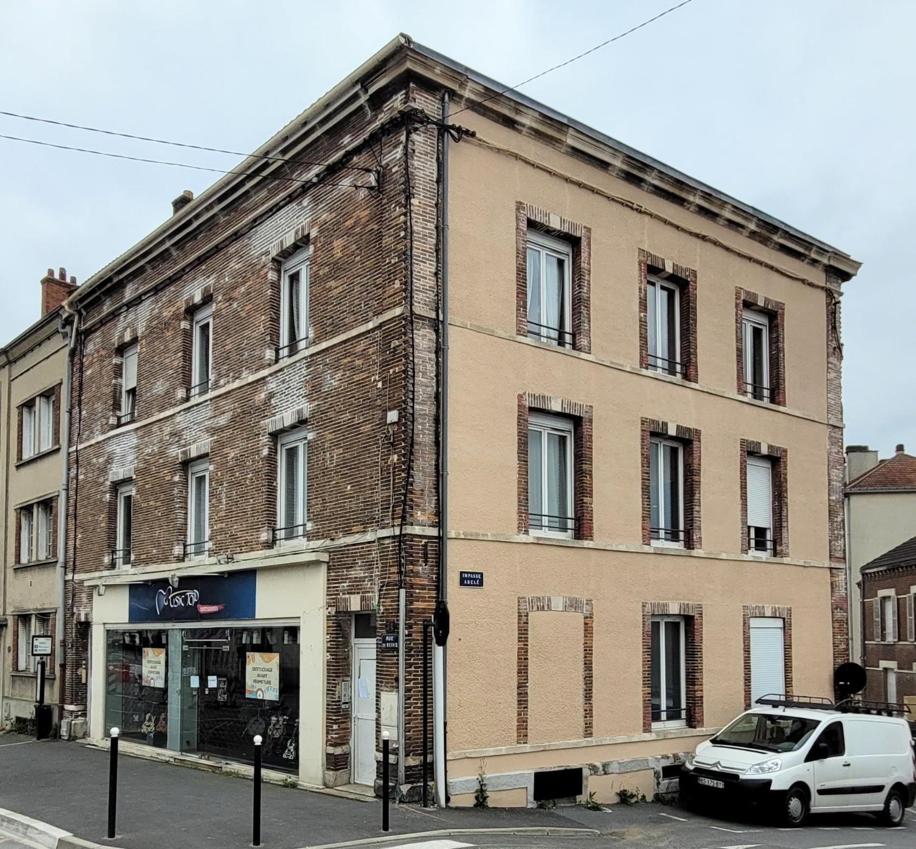 Urbain - La Bulle De Champagne - Parking *